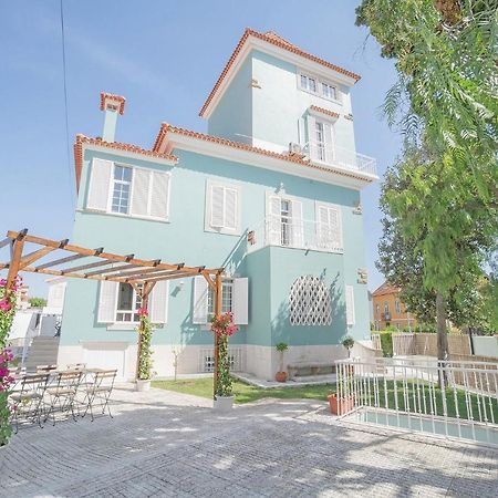 Impact Beach House Εστορίλ Εξωτερικό φωτογραφία